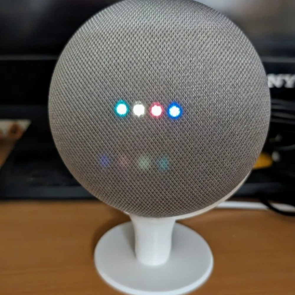 Soporte de exhibición para alt - Google Speaker Nest Audio reseña y precio
